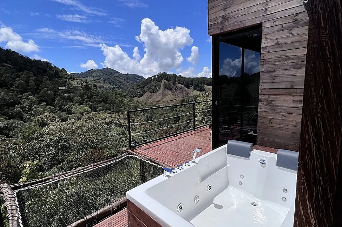 A quiet bedroom prepared for rest at Camino al Sol